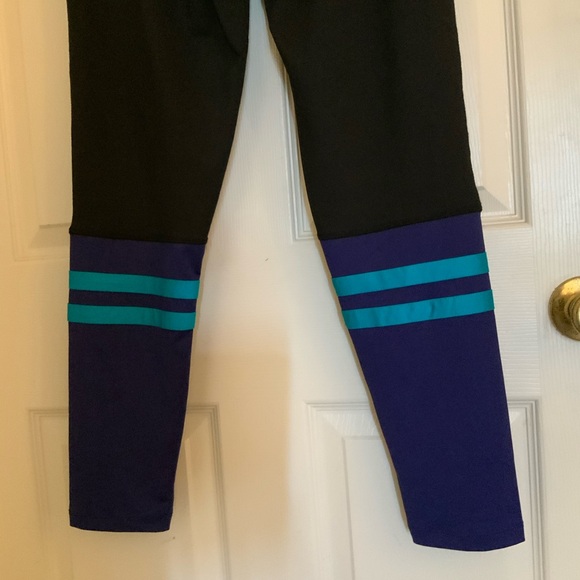 FITTED: YOGA, PILATES LEGGINGS. BUNDLE BONANZA. - Picture 11 of 14